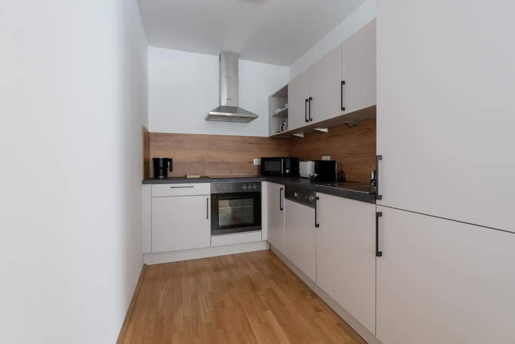 1Br Haven With Swift City Access By Hm Wien Eksteriør bilde